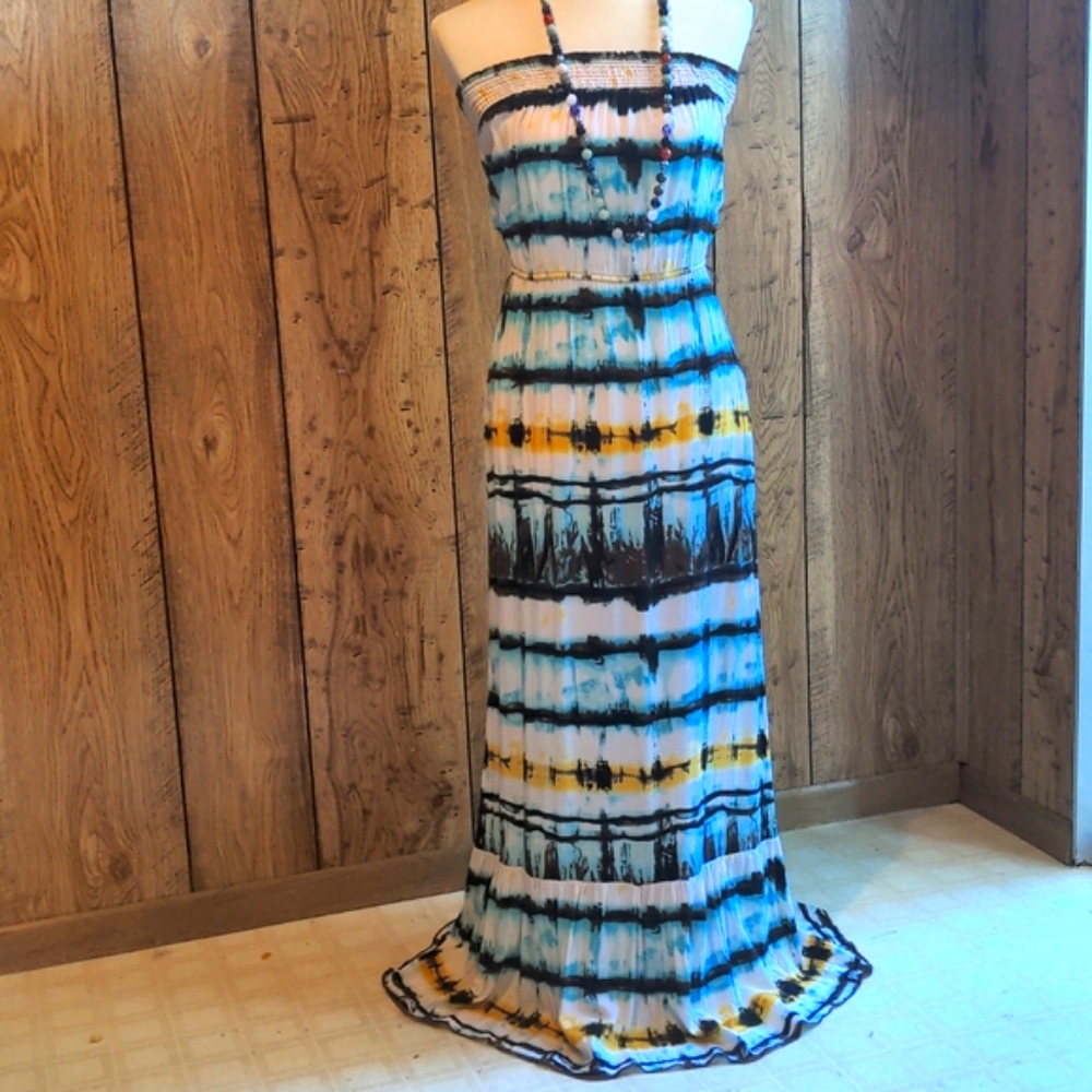 Speechless Strapless Sundress Medium